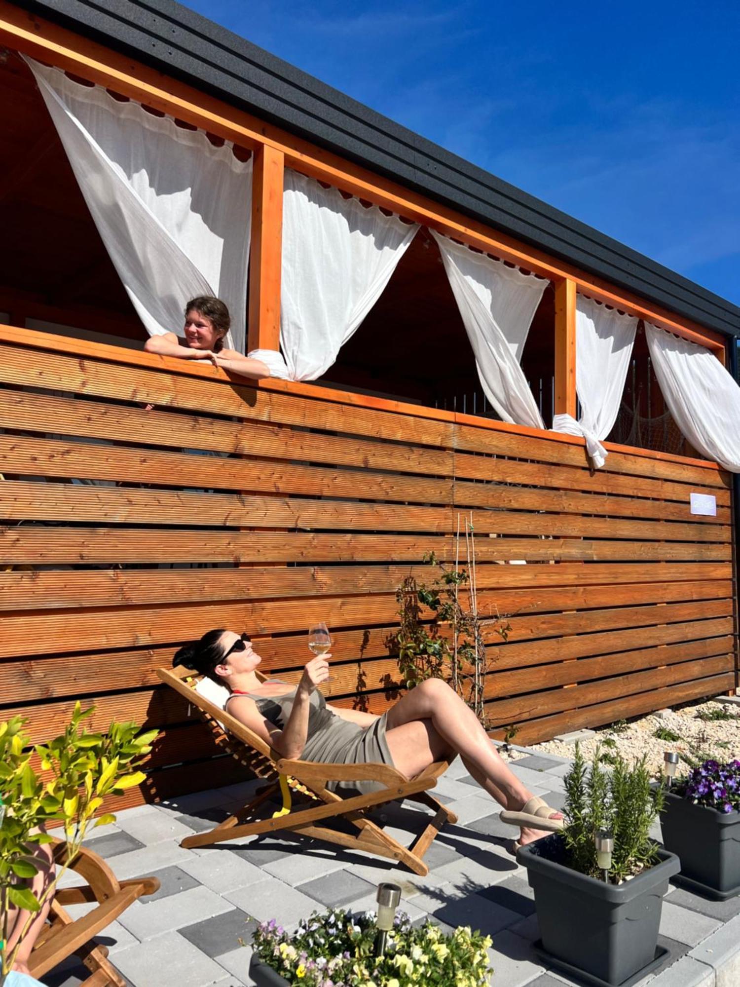 Green Turtle - Lovely, Brand New Holiday Home Near The Sea Drage Esterno foto